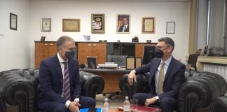 Ministar odbrane Srbije sastao se sa ambasadorom Kraljevine Maroko