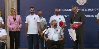 Predsednik Vučić se sastao sa paraolimpijcima pred odlazak u Tokio