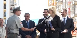 U Kragujevcu uručeni ključevi stanova za bezbednjake