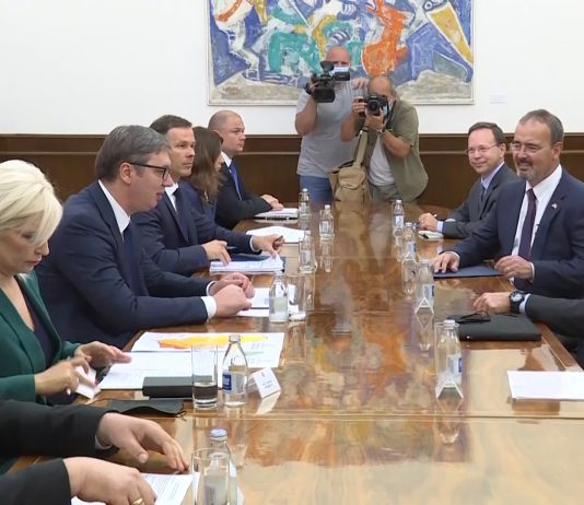 Vučić se sastao s predstavnicima američke kompanije „UGT Renewables LLC“