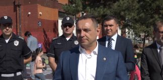 Ministar Vulin – Bezbednost dece u saobraćaju je obaveza svih odraslih osoba