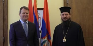 Igor Mirović – Donacija Pokrajinske vlade manastiru Rmanj u bihaćko-petrovačkoj eparhiji