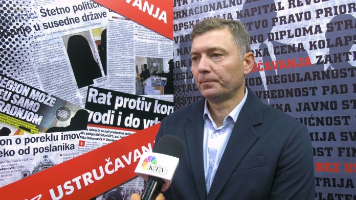 Zelenović 4, Fondacija Kapetan Srbija