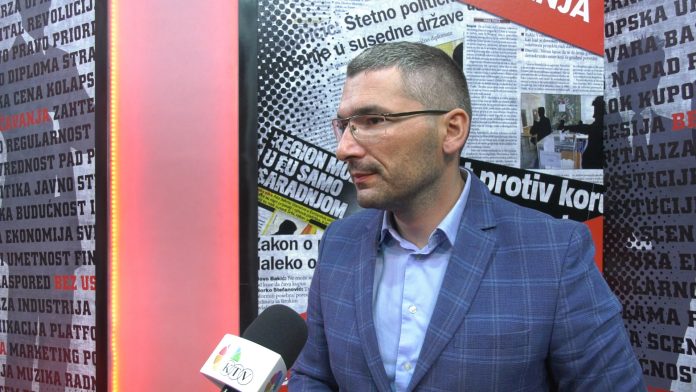 parovic 4 YT