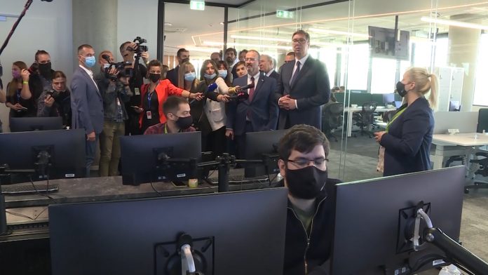 vucic YT