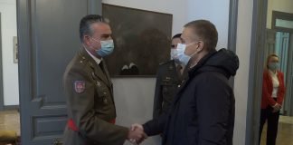 Ministar Stefanović uručio spomen-medalju španskom generalu
