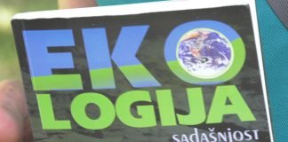 Profesor Vukoman Maksimović – Na knjigama svet počiva