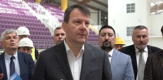 Mirović obišao završne radove na izgradnji sportske dvorane u Inđiji