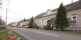 Sečanj – Rehabilitacija puteva i regresiranje mesečnih karata za prevoz učenika