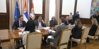 Vučić – Sastanak sa delegacijom MMF-a