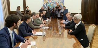 Predsednik Vučić o proizvodnji električnih automobila