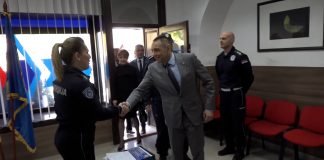 Vulin obišao Informativni centar MUP-a u Pančevu i Mobilni informativni centar