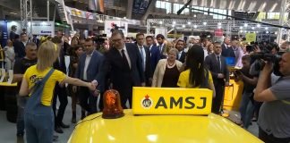 Vučić prisustvovao otvaranju Sajma automobila