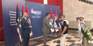 Mirović dodelio ugovore u oblasti zapošljavanja – Cilj povećanje zaposlenosti u Vojvodini