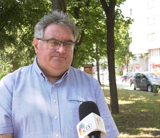 Đorđe Vukadinović – Vučić prolongira formiranje vlade čak i kada nema razloga za to