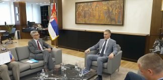 Nebojša Stefanović se sastao s ambasadorom Francuske Pjerom Košarom