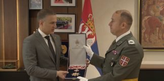 Orden zastavniku prve klase Saši Radojeviću