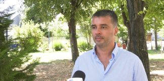 Savo Manojlović – O ulasku u REM, Željku Mitroviću i razgovoru sa Oliverom Zekić