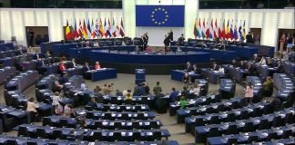 EP usvojio rezoluciju o Srbiji: Sankcije Rusiji i priznanje Kosova uslovi za napredak u pregovorima
