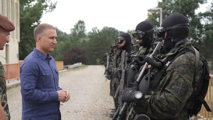 Stefanovic i diverzanti
