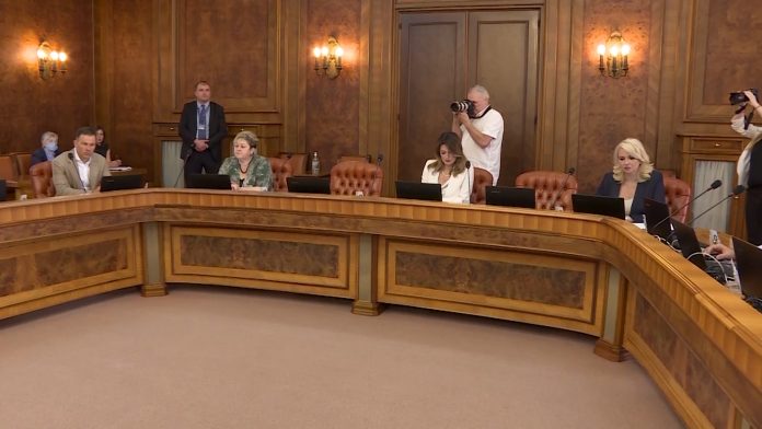 Vlada Srbije cene secer mleko