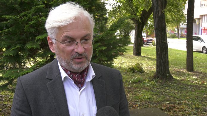 DUŠKO KUZOVIĆ