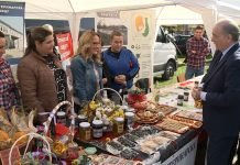 Krkobabić otvorio „Miholjske susrete sela“ u selu Oparić u opštini Rekovac