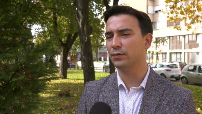 Marko Jeremić YT.mp4_snapshot_01.14.887
