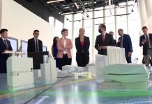 Premijerka Brnabić i ministarka Begović obišle kompaniju Biopolis u Singapuru