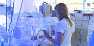 Svetski dan prevremeno rođene dece – Svake godine se pre vremena rodi 15 miliona beba