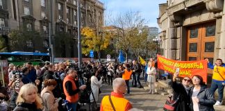 Protest prosvetnih radnika – Unija sindikata prosvetnih radnika Srbije ne odustaje od zahteva