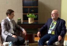 Brnabić – Sastanak sa predsednikom kompanije ,,Boston Dynamics’’ u Singapuru