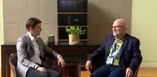Brnabić – Sastanak sa predsednikom kompanije ,,Boston Dynamics’’ u Singapuru