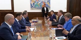 Vučić sa delegacijom MMF-a – Stroža monetarna i fiskalna politika