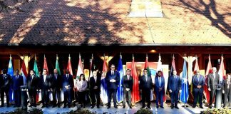 Predsednik Vučić sa arapskim i afričkim ambasadorima razgovarao o Kosovu