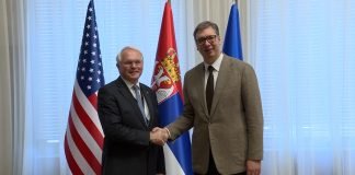 Vučić sa ambasadorom Hilom o pregovorima u Briselu