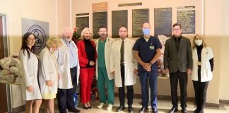 Darija Kisić uručila novogodišnje paketiće deci u Institutu za majku i dete dr Vukan Čupić