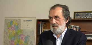 Vuk Drašković – Kristofer Hil prema Srbiji ima dobre namere
