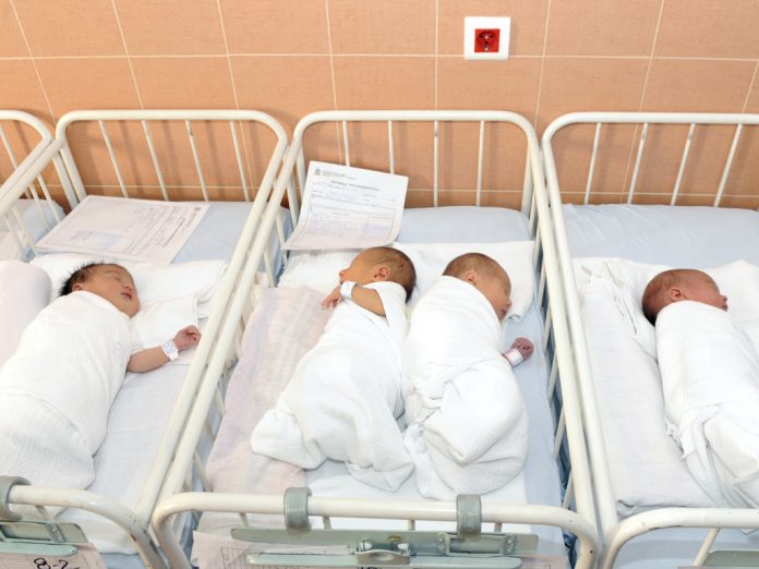 Produžava se porodiljsko bolovanje