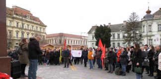 Protest prosvetnih radnika u Zrenjaninu