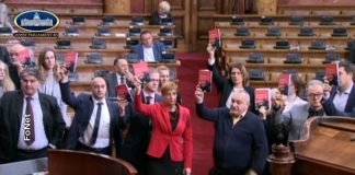 Raspravu o predlogu budžeta obeležila razmena oštrih reči