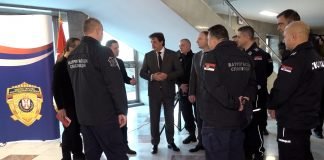 Ministar Gašić – Zahvalnost policajcima i vatrogascima iz Pirota
