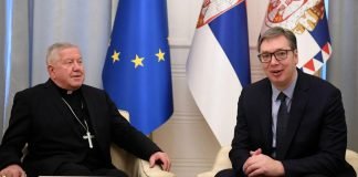 Vučić primio u oproštajnu posetu Stanislava Hočevara