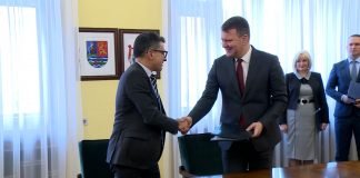 Potpisan ugovor o kreditu između Pokrajinske vlade i Evropske banke za obnovu i razvoj
