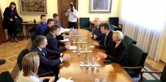 Mirović se sastao sa ministrom Memićem – Fokus na izgradnji Info-centra Fruške gore