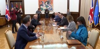 Vučić i Stjuart Pič – Situacija na Kosovu i bilateralni odnosi