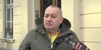 Srđan Milivojević – Vučić potcenjuje inteligenciju građana jer im ne daje na uvid plan za Kosovo
