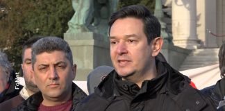 Nemanja Šarović – Farsa, cirkus i Vučićev plan da sebe prikaže kao heroja, a da nastavi sa izdajom