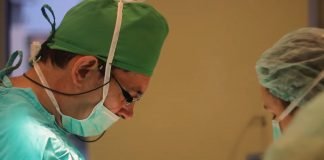 Petogodišnji prosek pokazuje da je kod muškaraca vodeći maligni tumor pluća, a kod žena dojke