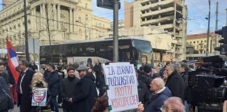 Održan protest podrške tužiteljkama ispred Vlade Srbije